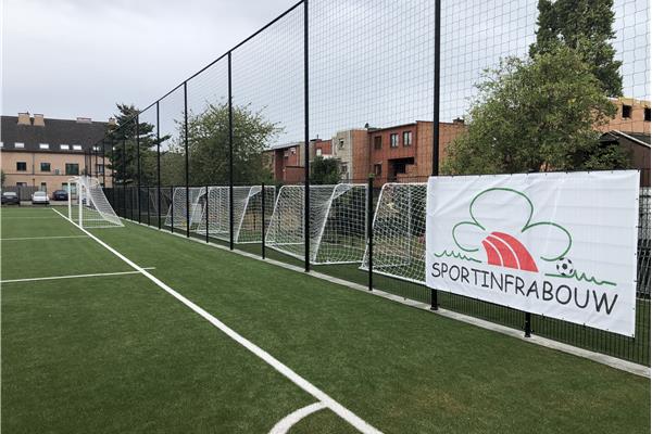 Aménagement terrain de football synthétique - Sportinfrabouw NV